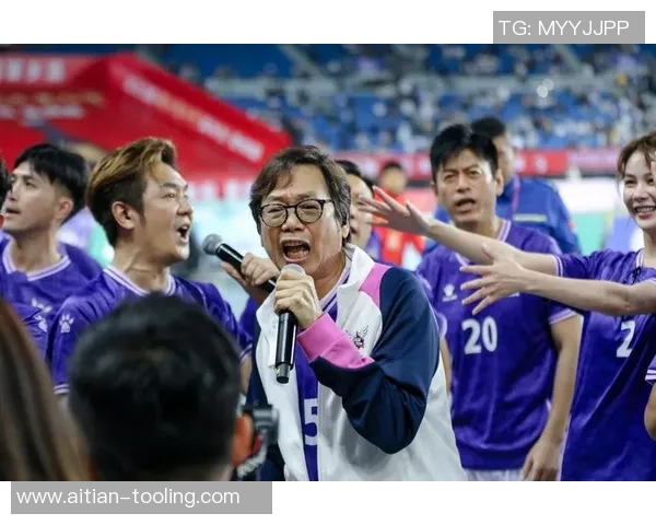 足球明星齐聚一堂西装大合照展现风采与魅力的精彩瞬间