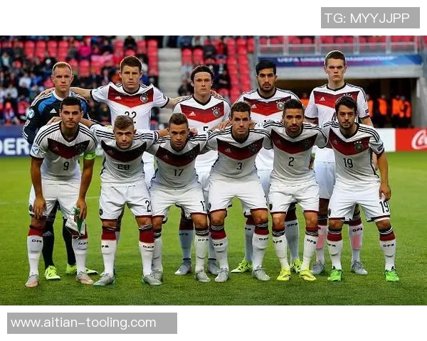 捷克与德国足球对决精彩进球回顾及赛后分析 捷克与德国足球对决精彩进球回顾及赛后分析